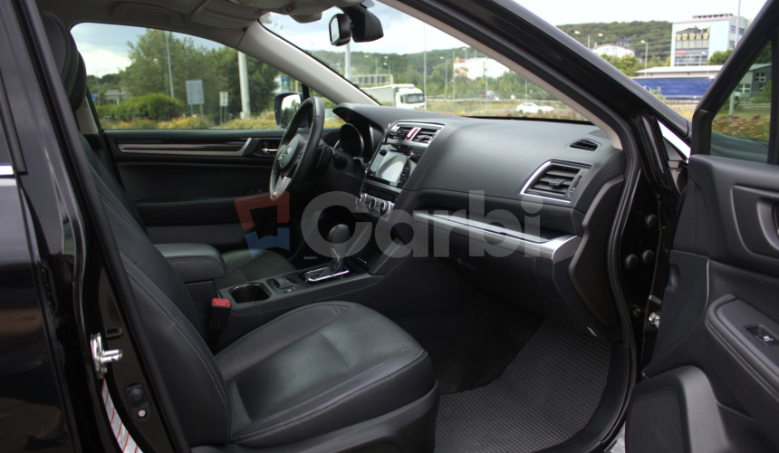 Subaru Outback 2,0D 110kw, Automat CVT, Business