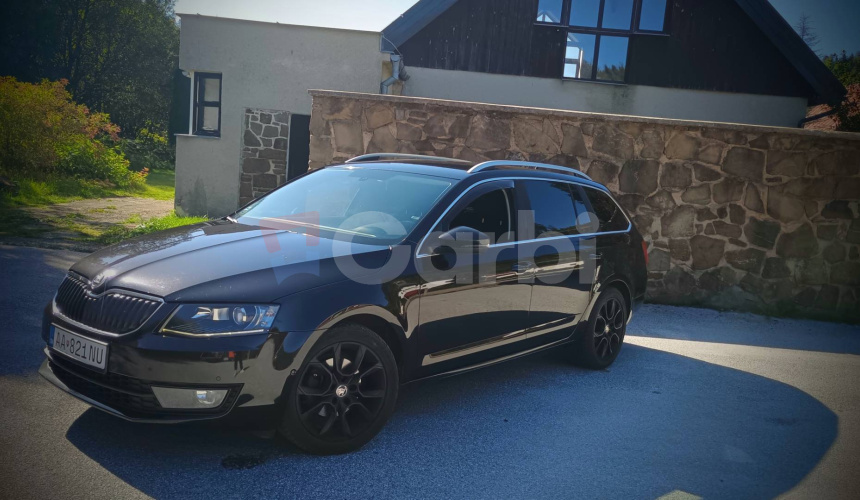 Škoda Octavia Combi 2.0 TDI Elegance/Style DSG