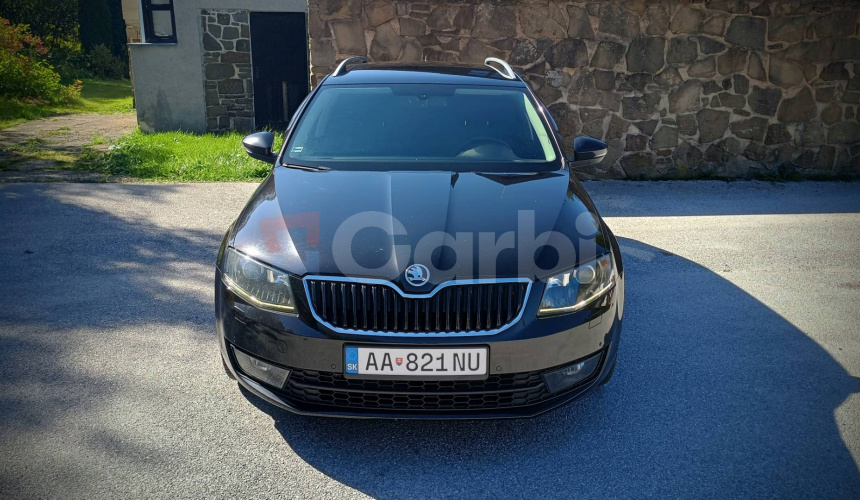 Škoda Octavia Combi 2.0 TDI Elegance/Style DSG