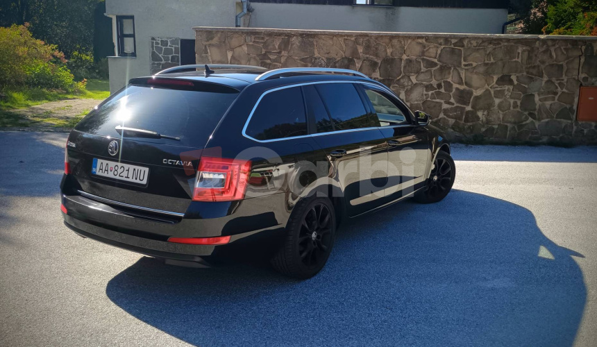 Škoda Octavia Combi 2.0 TDI Elegance/Style DSG