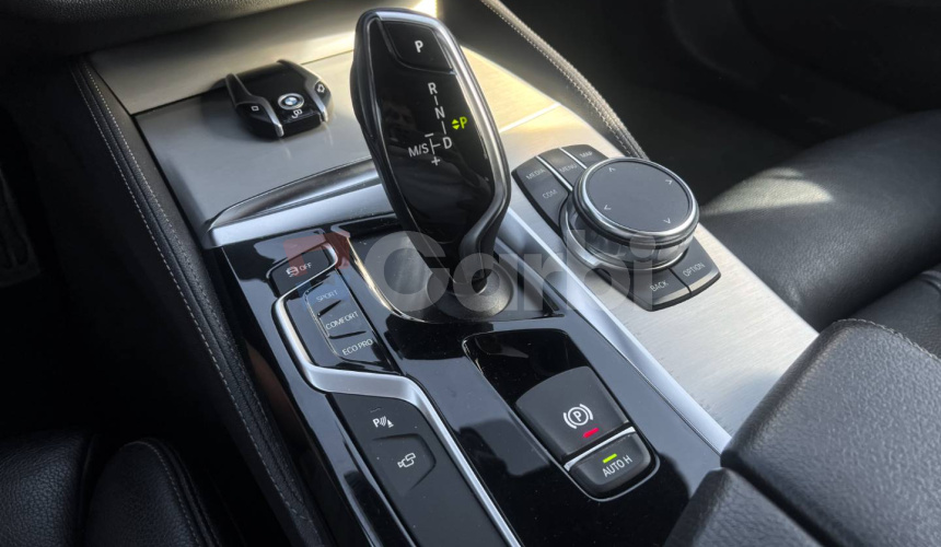 BMW Rad 5 Touring 520d A/T