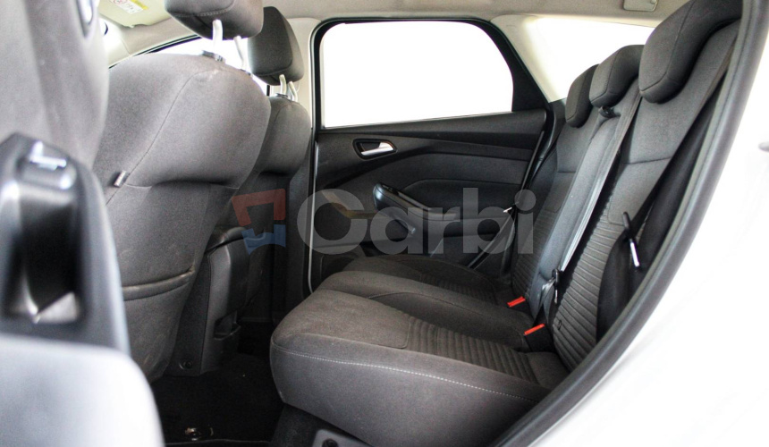 Ford Focus Kombi 1.5 TDCi Duratorq 120k Titanium