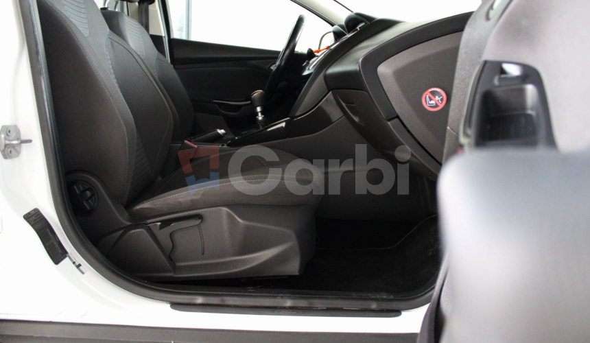 Ford Focus Kombi 1.5 TDCi Duratorq 120k Titanium