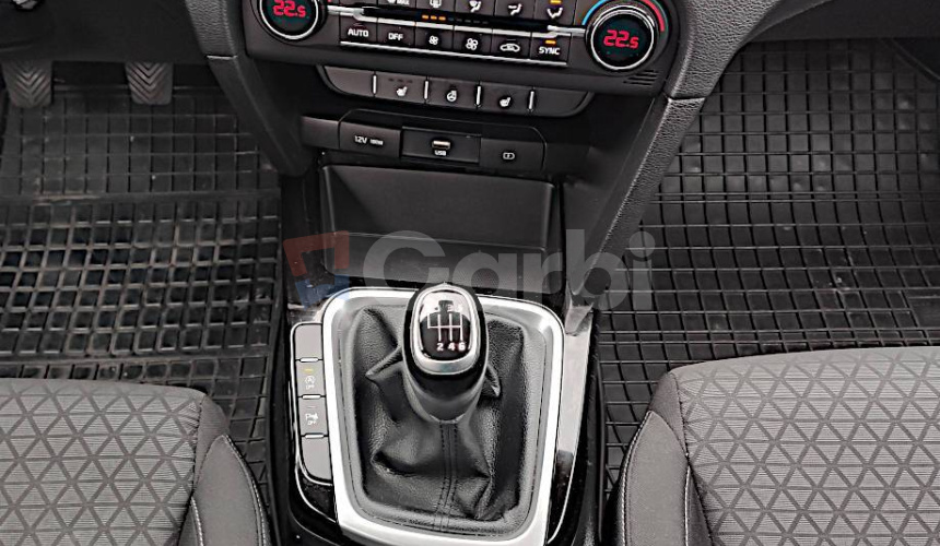 Kia Ceed SW 1.5 T-GDi Gold