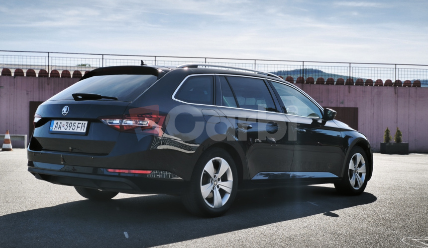 Škoda Superb Combi 2.0 TDI 110kW DSG Elegance
