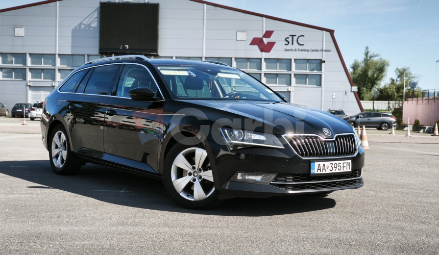 Škoda Superb Combi 2.0 TDI 110kW DSG Elegance