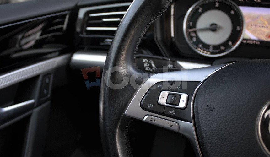 Volkswagen Touareg 3.0 V6 TDI SCR 4Motion Tiptronic