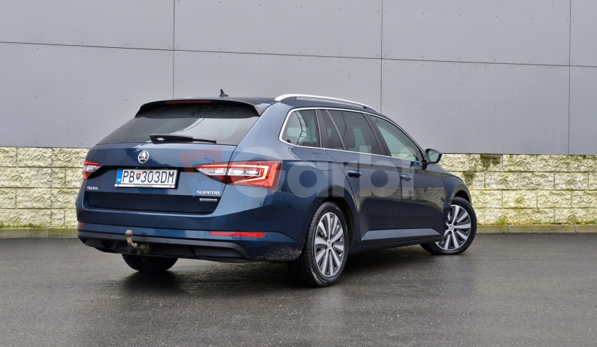 Škoda Superb Combi 1.6 TDI Elegance Greenline