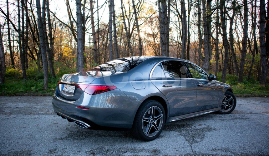 Mercedes-Benz S trieda Sedan 400 d L 4MATIC A/T