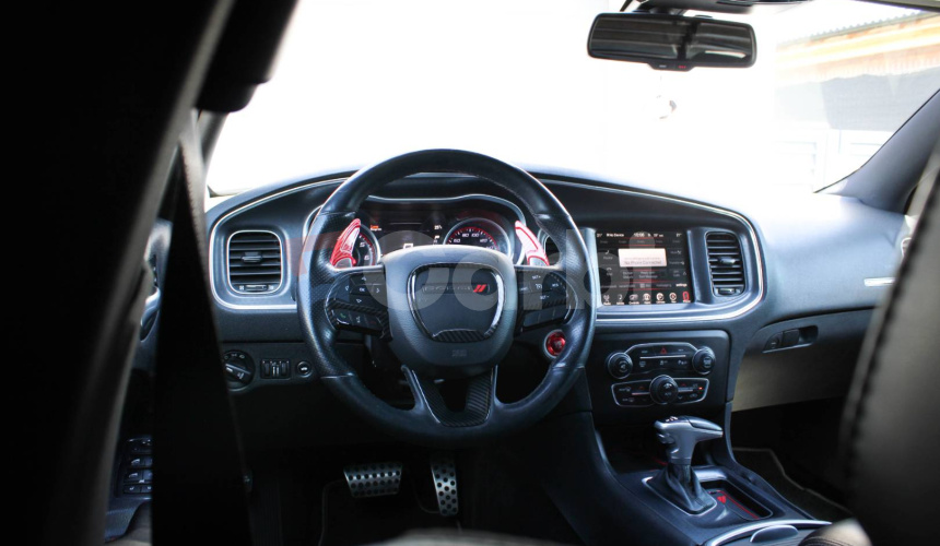 Dodge Charger 6.4 l SRT 392 Scat Pack V8