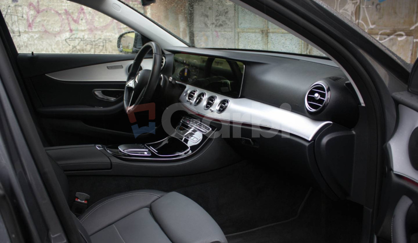 Mercedes-Benz E trieda Sedan 200 d A/T