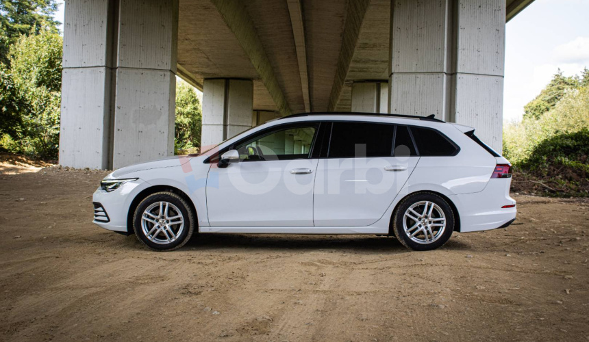 Volkswagen Golf Variant 1.5 TSI Life, Slovenské, Mŕtvy uhol, Lane assist, Adaptívny tempomat, k