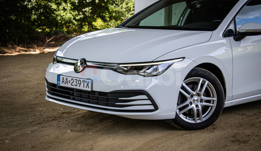 Volkswagen Golf Variant 1.5 TSI Life, Slovenské, Mŕtvy uhol, Lane assist, Adaptívny tempomat, k