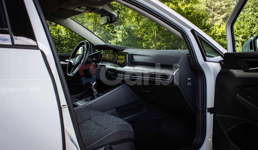Volkswagen Golf Variant 1.5 TSI Life, Slovenské, Mŕtvy uhol, Lane assist, Adaptívny tempomat, k