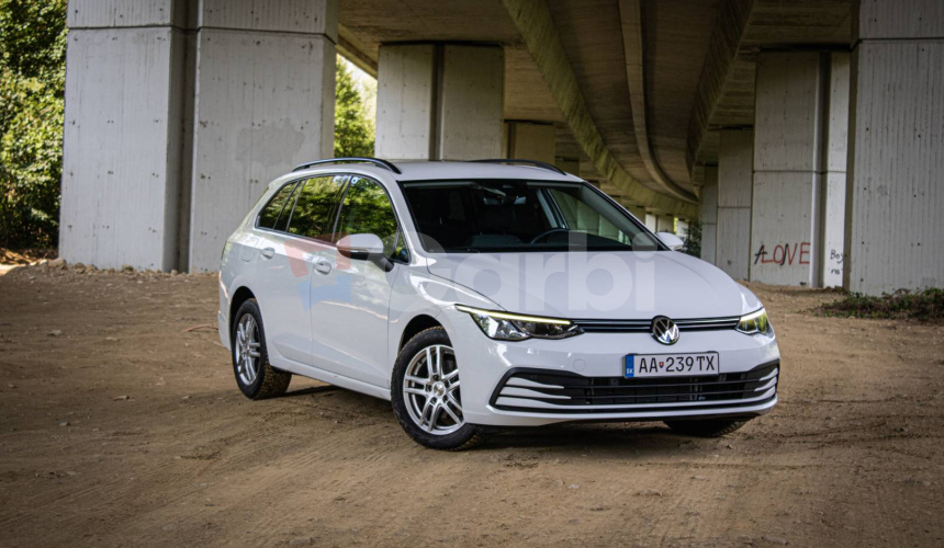 Volkswagen Golf Variant 1.5 TSI Life, Slovenské, Mŕtvy uhol, Lane assist, Adaptívny tempomat, k