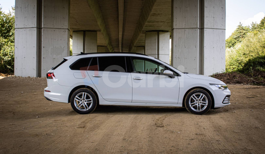 Volkswagen Golf Variant 1.5 TSI Life, Slovenské, Mŕtvy uhol, Lane assist, Adaptívny tempomat, k