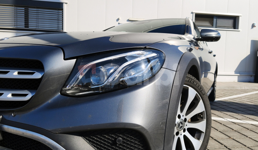 220D 4-MATIC ALLTERRAIN