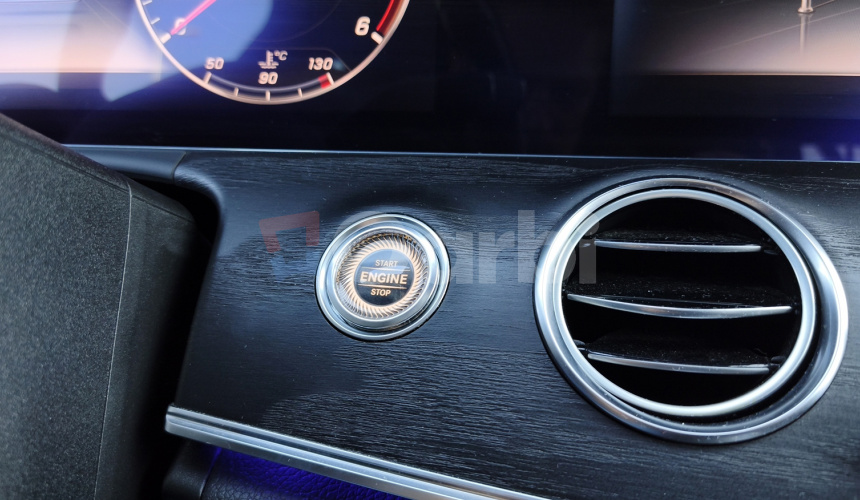 220D 4-MATIC ALLTERRAIN