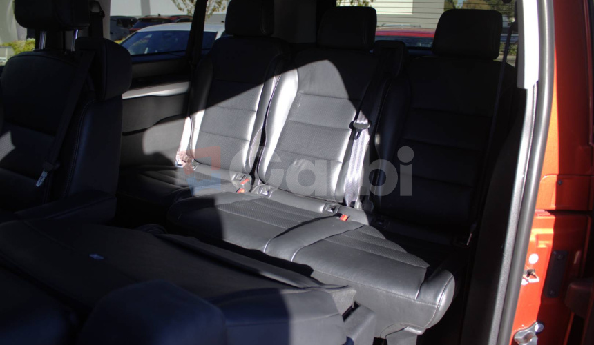Peugeot Traveller 2.0 BlueHDi 177 S&amp;S Business VIP Long EAT8