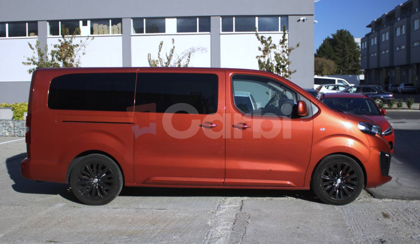 Peugeot Traveller 2.0 BlueHDi 177 S&amp;S Business VIP Long EAT8