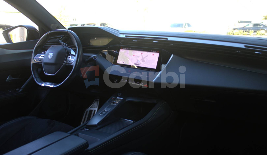 Peugeot 408 1.2 PureTech 130 GT EAT8