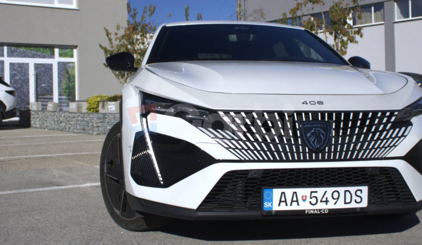 Peugeot 408 1.2 PureTech 130 GT EAT8