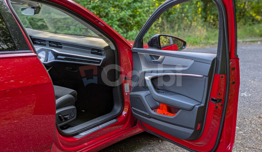 Audi A6 Avant 55 TFSI e Quattro 3xS-Line Plug-in-hybrid, 270kW/367PS, A7
