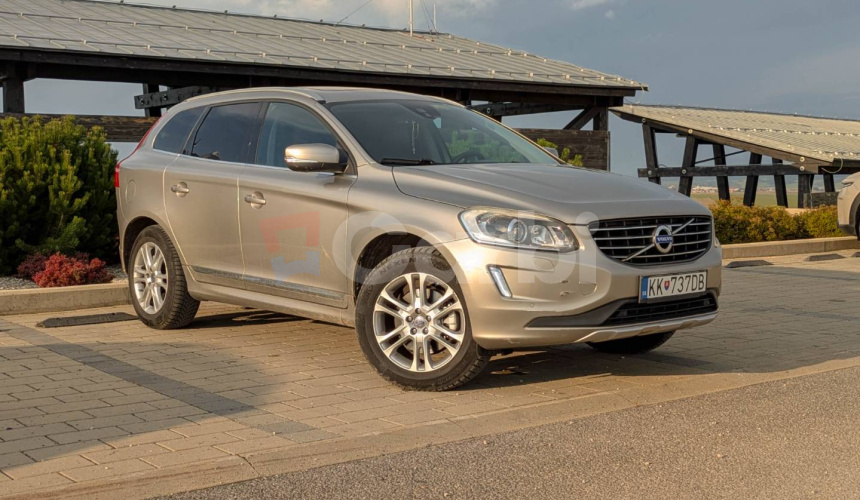 Volvo XC60 D4 Momentum Geartronic AWD, 120kW, A6, 5d.