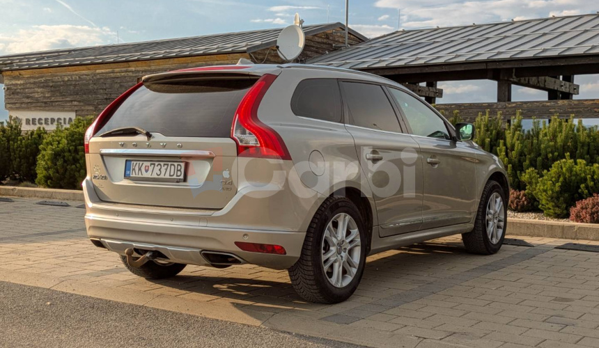 Volvo XC60 D4 Momentum Geartronic AWD, 120kW, A6, 5d.