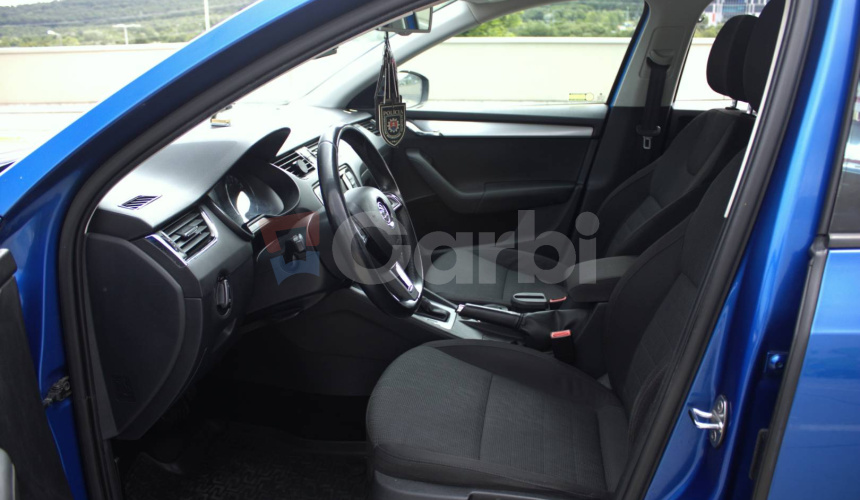 Škoda Octavia Combi 2.0 TDI Elegance/Style DSG