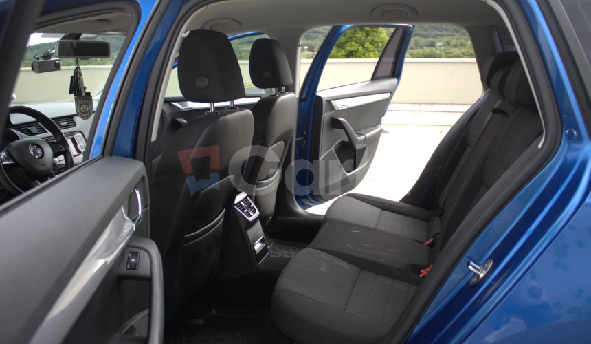 Škoda Octavia Combi 2.0 TDI Elegance/Style DSG