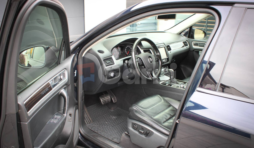 Volkswagen Touareg II 4.2 V8 TDI Premium 4MOTION