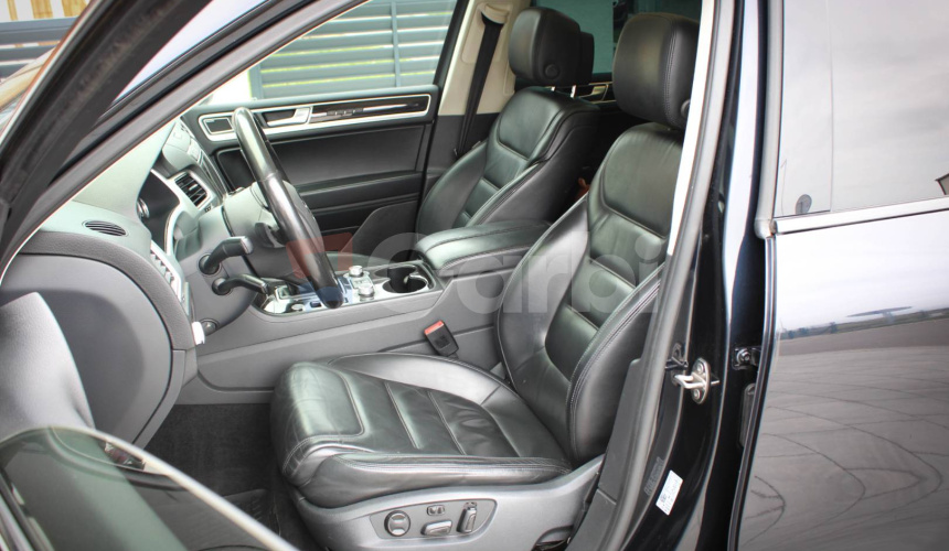 Volkswagen Touareg II 4.2 V8 TDI Premium 4MOTION