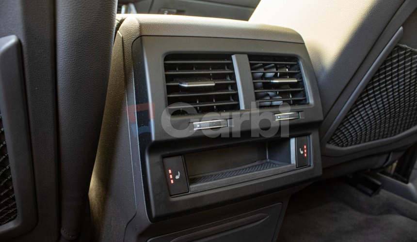Volkswagen Touareg 3.0 V6 TDI 170 kW Matrix, Vzduch, Masáž