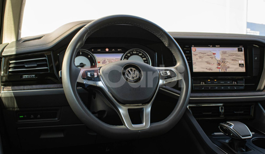 Volkswagen Touareg 3.0 V6 TDI 170 kW Matrix, Vzduch, Masáž