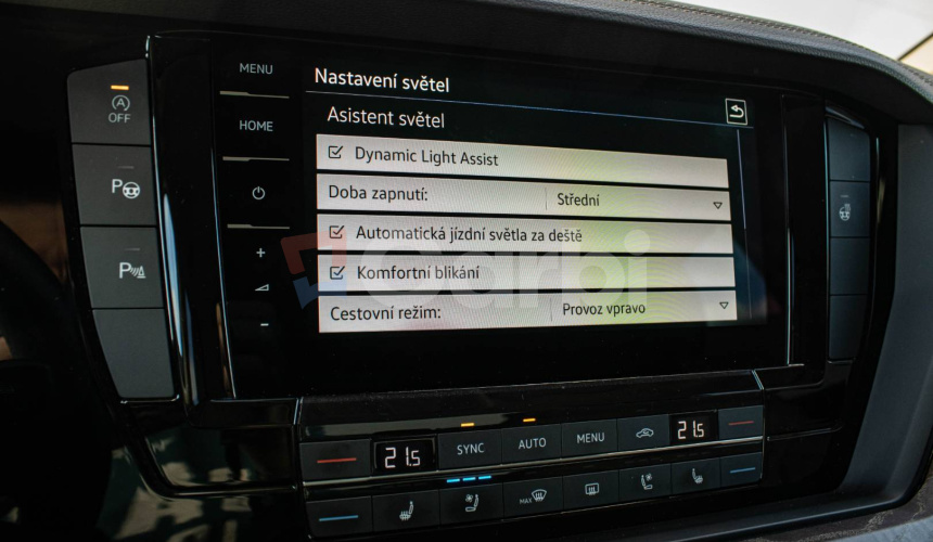 Volkswagen Touareg 3.0 V6 TDI 170 kW Matrix, Vzduch, Masáž