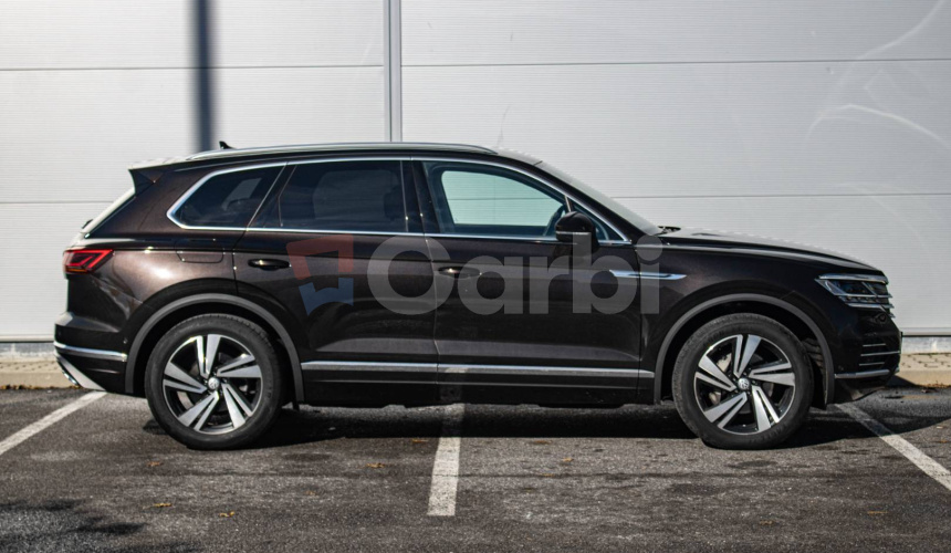 Volkswagen Touareg 3.0 V6 TDI 170 kW Matrix, Vzduch, Masáž