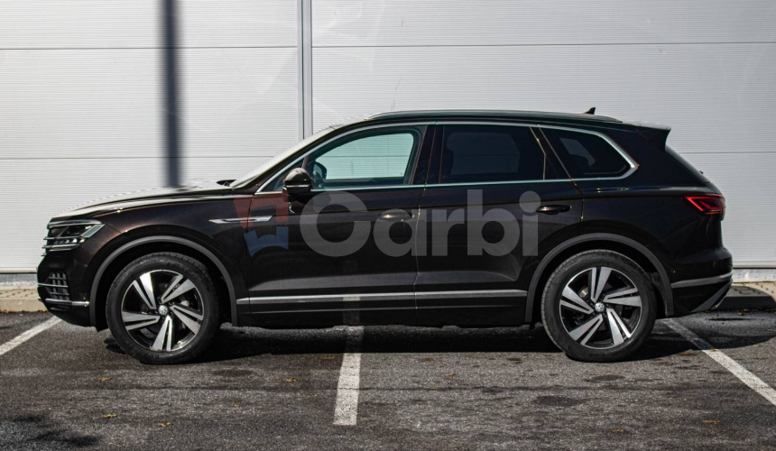Volkswagen Touareg 3.0 V6 TDI 170 kW Matrix, Vzduch, Masáž