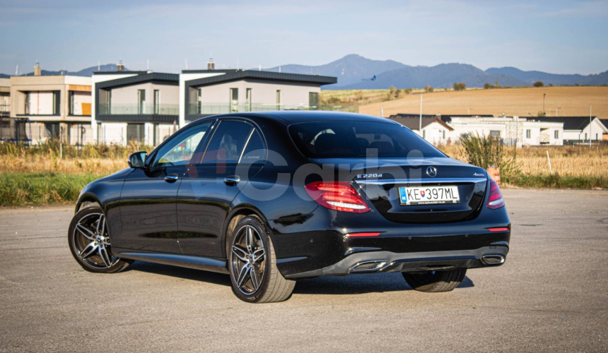 Mercedes-Benz E trieda Sedan 220d 4Matic AMG, Slovenské, Vzduch, Night package, El. ťažné, Dist