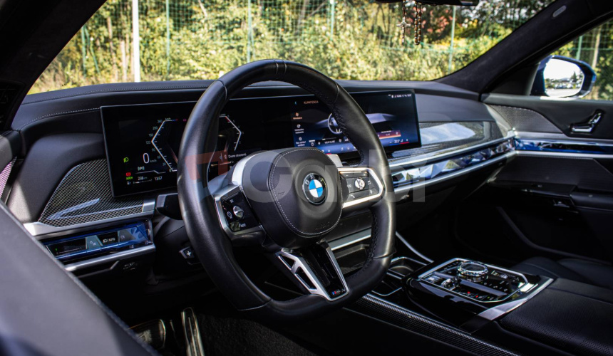 BMW Rad 7 740d xDrive M Sport PRO v záruke, Webasto, Bowers &amp; Wilkins, natáčanie nápravy
