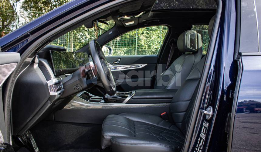 BMW Rad 7 740d xDrive M Sport PRO v záruke, Webasto, Bowers &amp; Wilkins, natáčanie nápravy