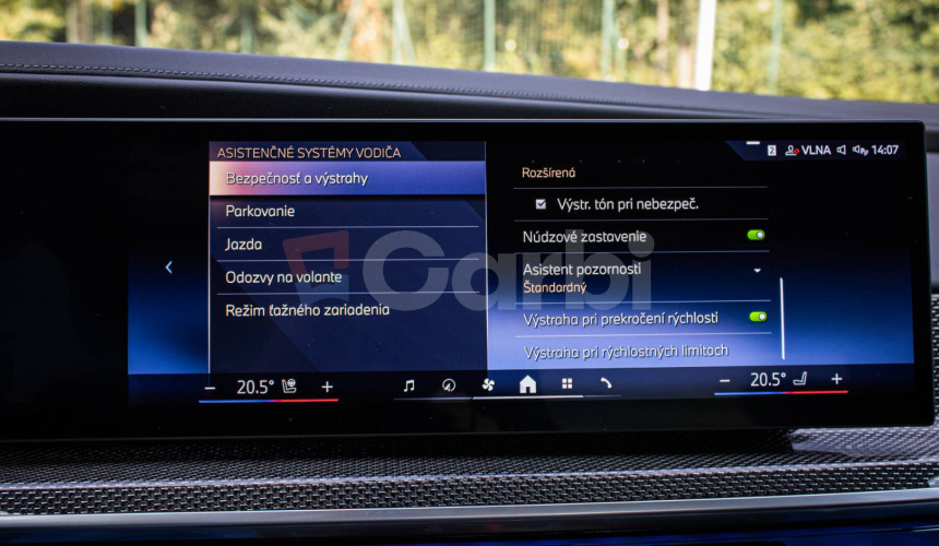 BMW Rad 7 740d xDrive M Sport PRO v záruke, Webasto, Bowers &amp; Wilkins, natáčanie nápravy