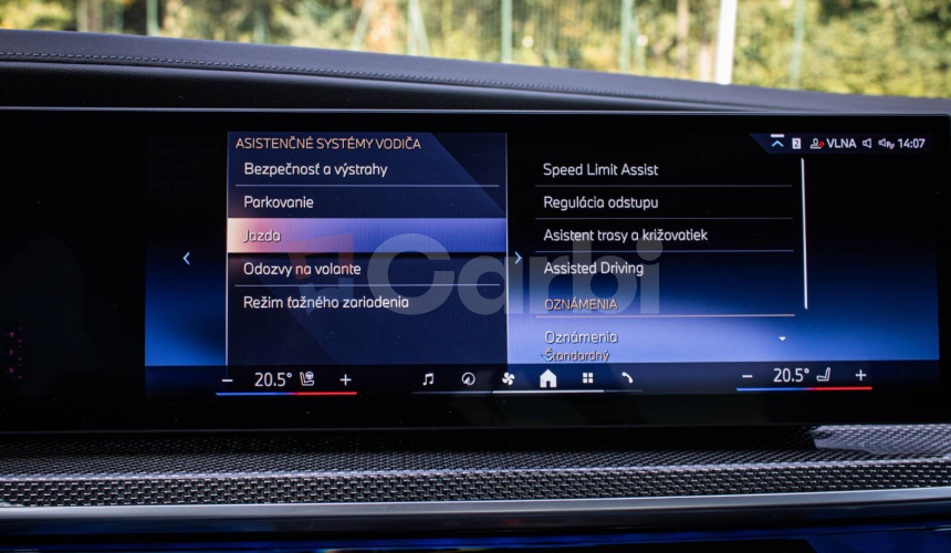 BMW Rad 7 740d xDrive M Sport PRO v záruke, Webasto, Bowers &amp; Wilkins, natáčanie nápravy