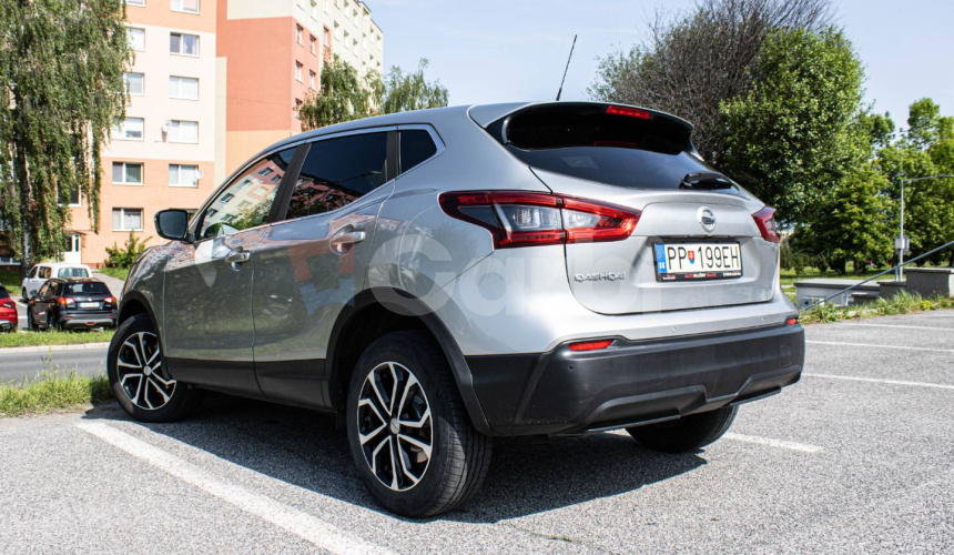 Nissan Qashqai DIG-T 140 N-Connecta