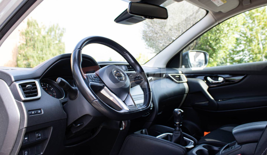 Nissan Qashqai DIG-T 140 N-Connecta