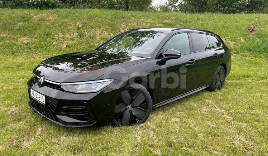 Volkswagen Passat Variant R-Line 2.0 TDI DSG 110KW Black Edition