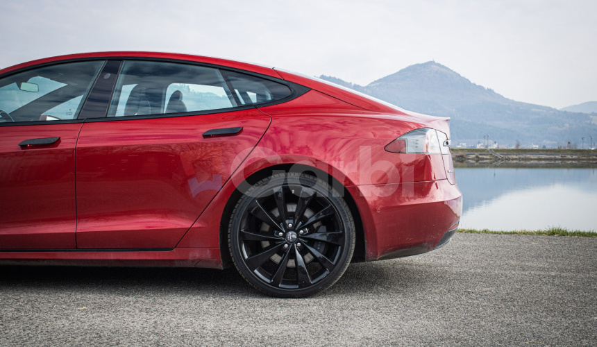 Tesla Model S 75D 97% SOH Free Supercharger SC01, Hardvér 2.5, veľmi pekný stav, záruka