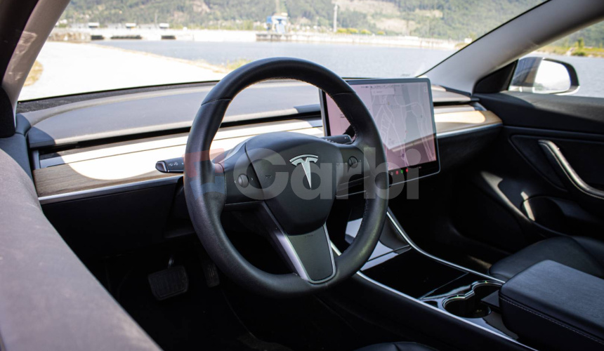 Tesla Model 3 Long Range 4x4 Premium Sound, ťažné, nelakované, DPH