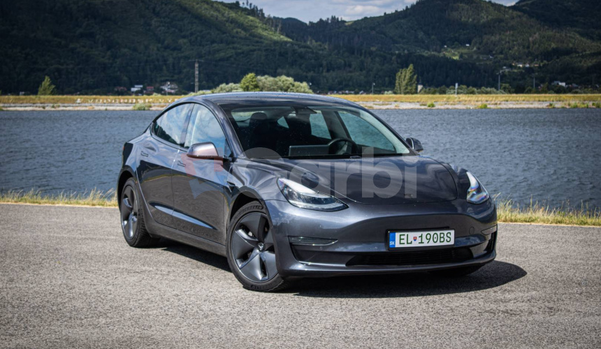 Tesla Model 3 Long Range 4x4 Premium Sound, ťažné, nelakované, DPH