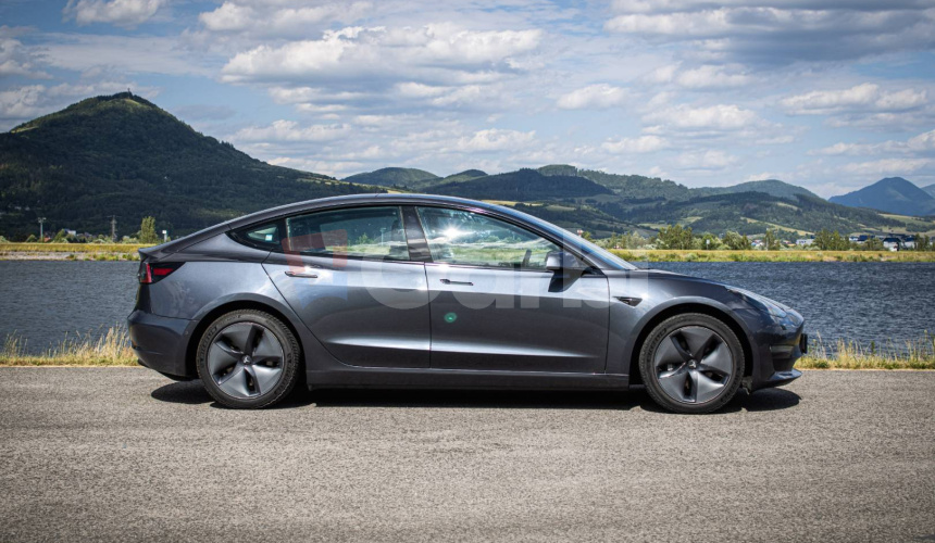 Tesla Model 3 Long Range 4x4 Premium Sound, ťažné, nelakované, DPH